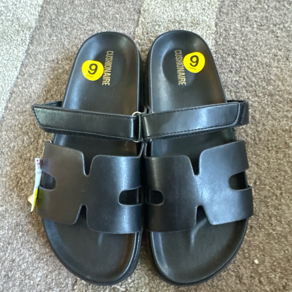 Cushionare Estate Woman 9M Memory Foam Sandals Cut Out Band  & Adjustable Strap